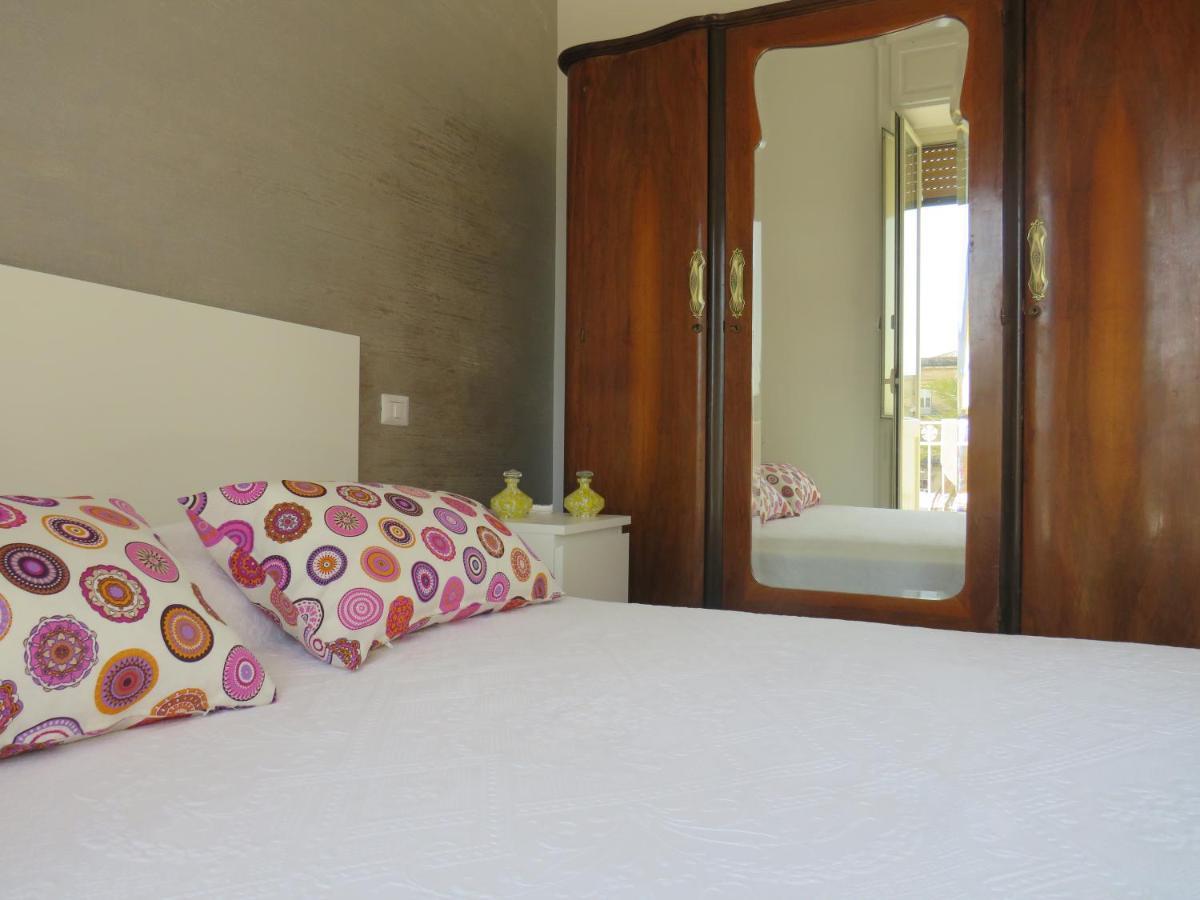 Casa Vacanza Il Gelsomino Magico Avola Exterior foto